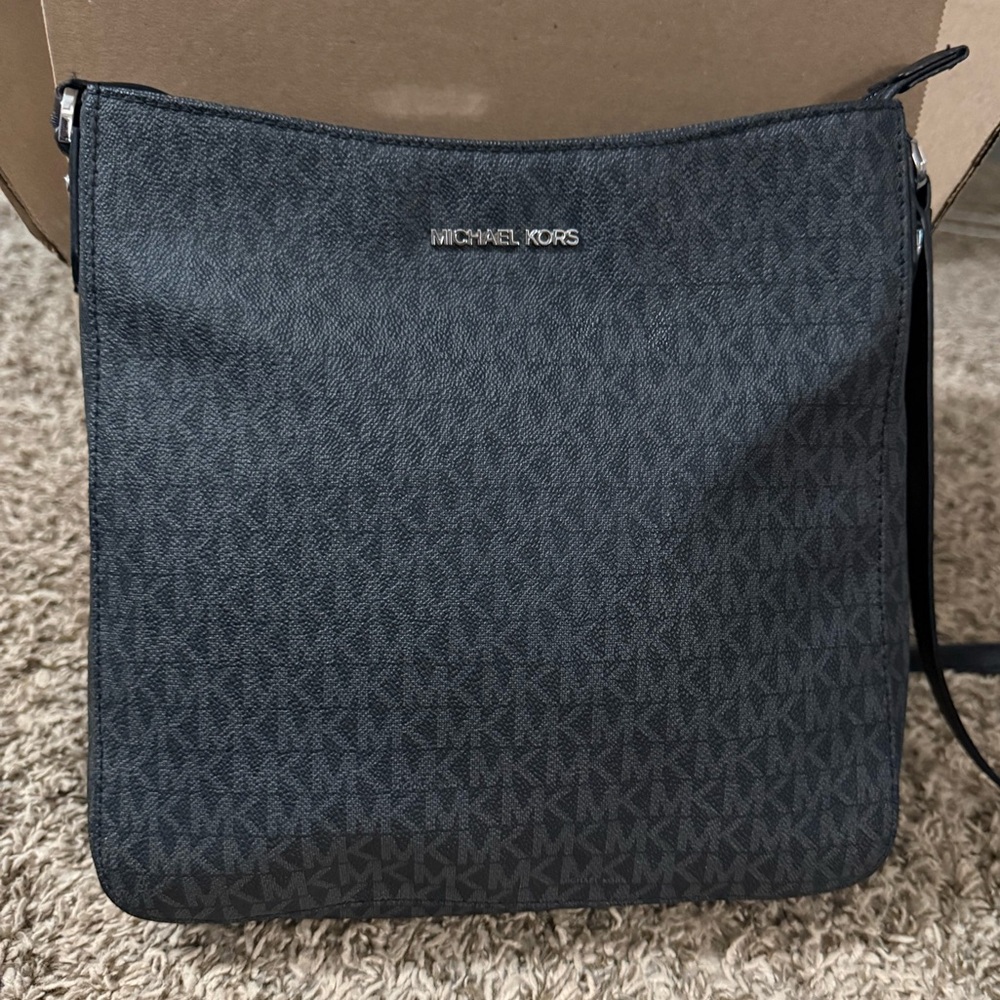 Michael Kors Black/Dark Gray Crossbody Messenger Bag